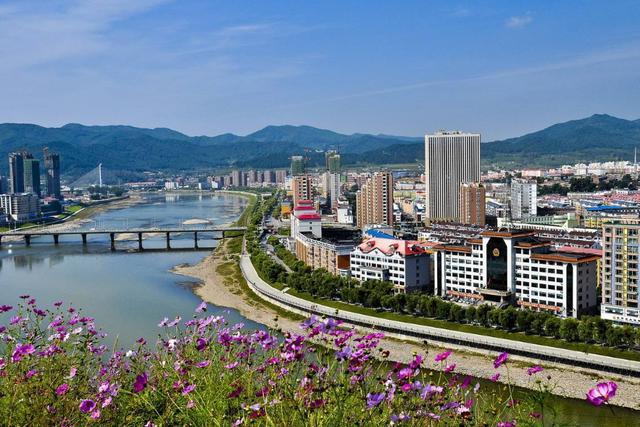 吉林发展的双刃剑效应探析与个人观点分享